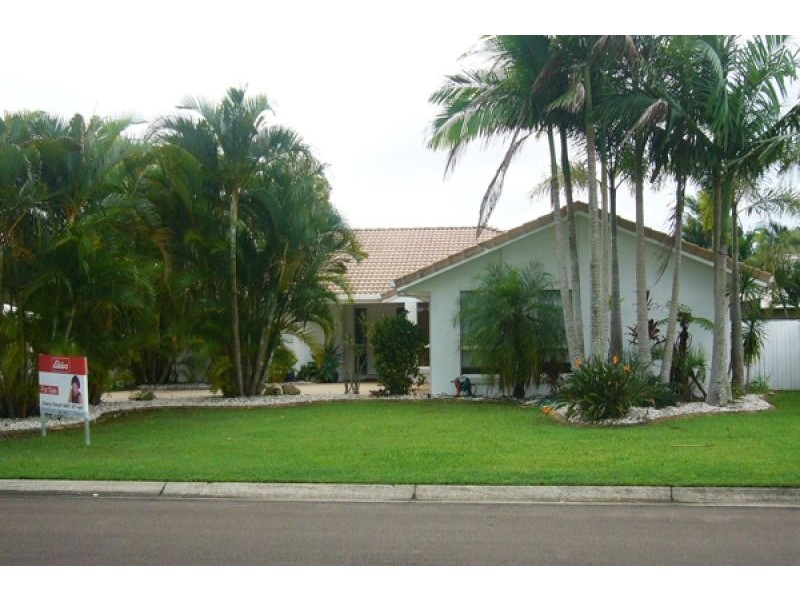 5 Aquamarine Circuit, Noosa Waters QLD 4566