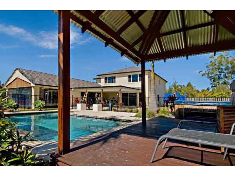 6 Dirum Court, Tewantin QLD 4565