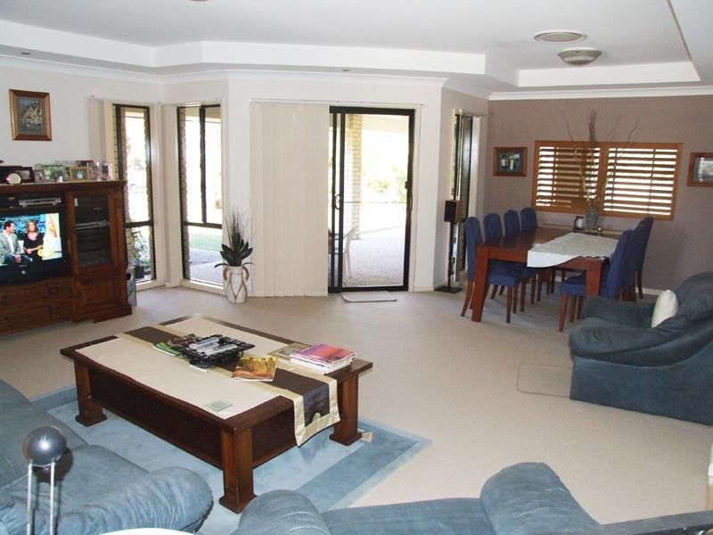 7 Murchison Lane, Cooroibah QLD 4565