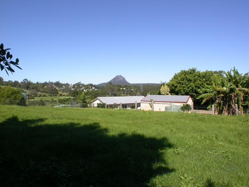 20 Saunders Drive, Cooran QLD 4569