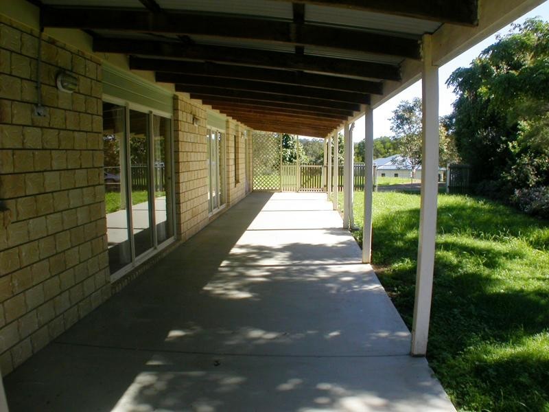 20 Saunders Drive, Cooran QLD 4569