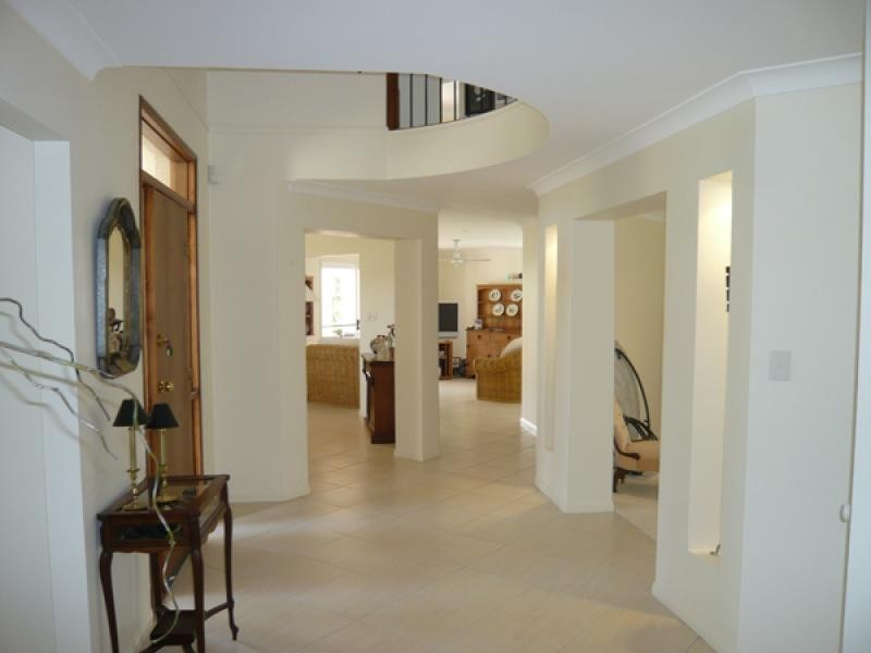 1 Wirra Place, Tewantin QLD 4565