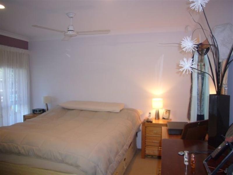 25 Leafhaven Drive, Tewantin QLD 4565