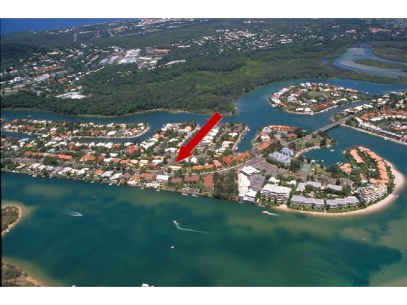 4 Lagoona Drive, Noosa Heads QLD 4567
