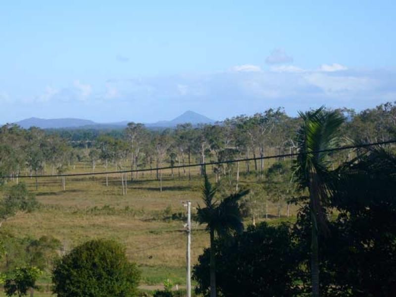 18 Robinson Road, Kin Kin QLD 4571