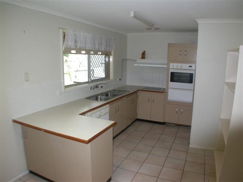 19 Fairway Drive, Tewantin QLD 4565