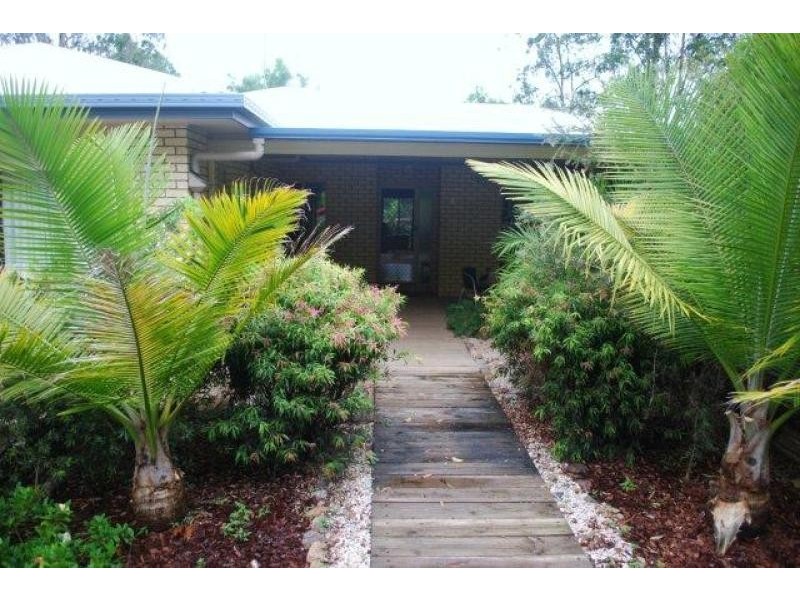 12 Pepper Berry Place, Cooroy QLD 4563
