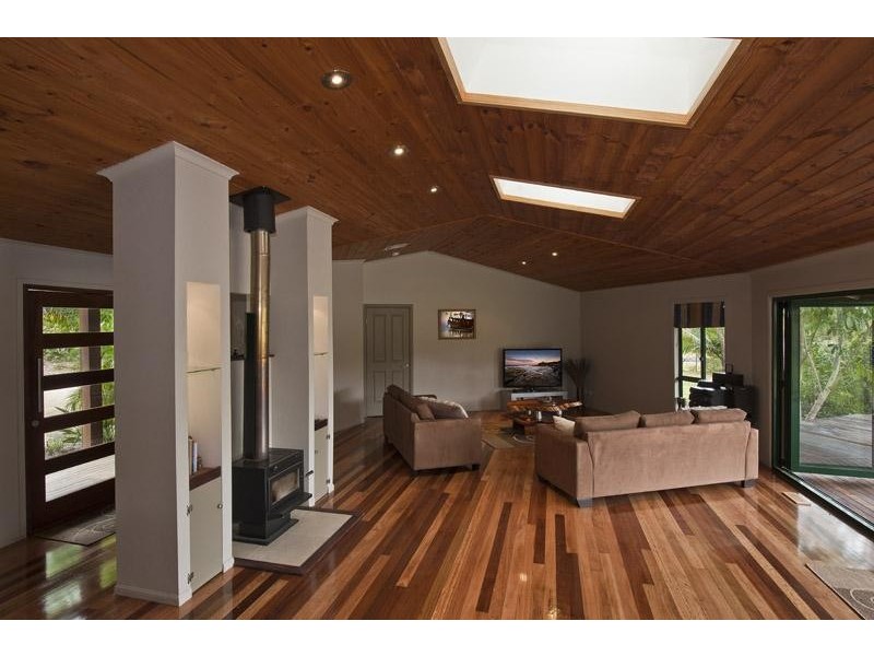 3 Silverdale Court, Cooroibah QLD 4565