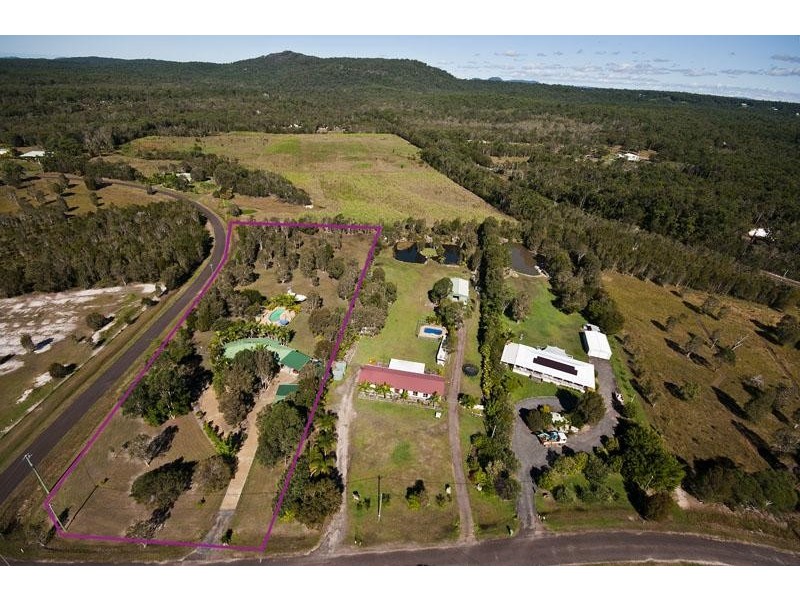 3 Silverdale Court, Cooroibah QLD 4565