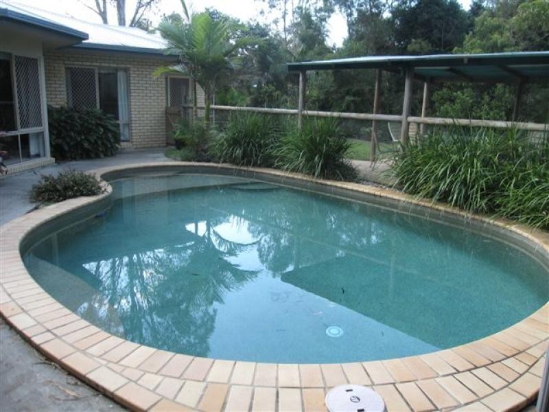 12 Pepper Berry Place, Cooroy QLD 4563