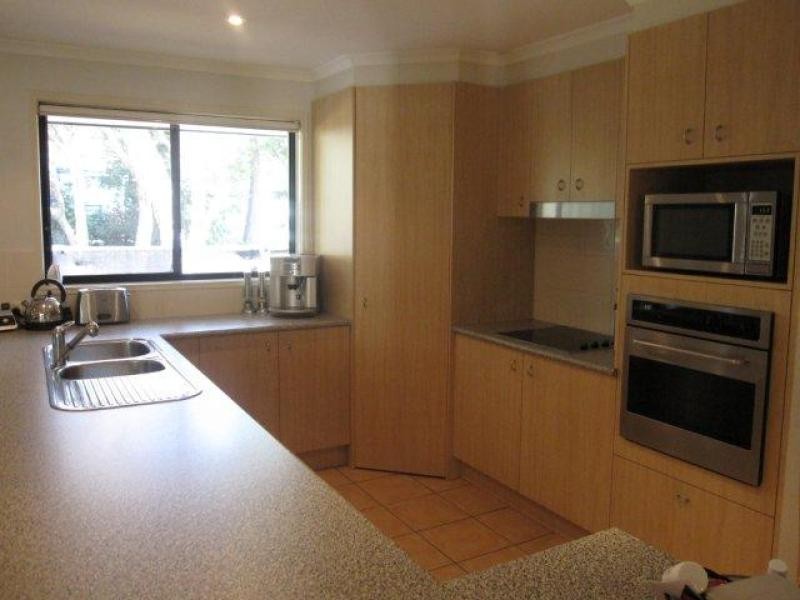 27 Moorindil Street, Tewantin QLD 4565