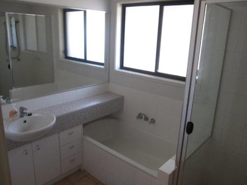 27 Moorindil Street, Tewantin QLD 4565