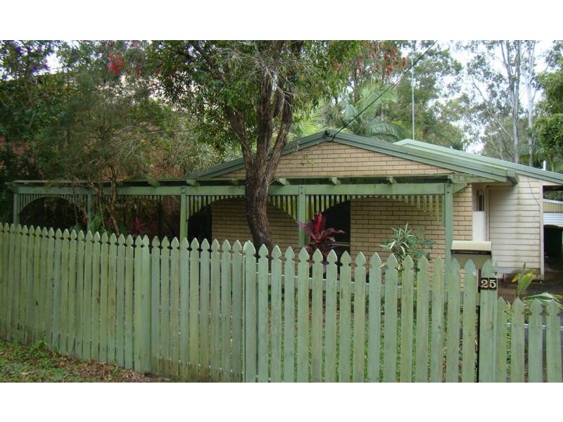 25 Pines Avenue, Cooroibah QLD 4565