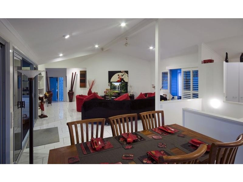 73 Hooper Crescent, Tewantin QLD 4565