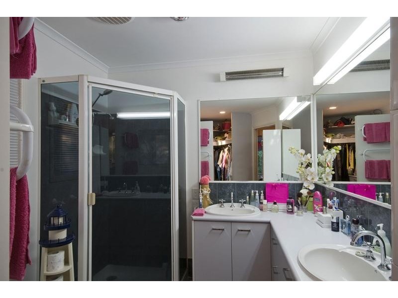 73 Hooper Crescent, Tewantin QLD 4565