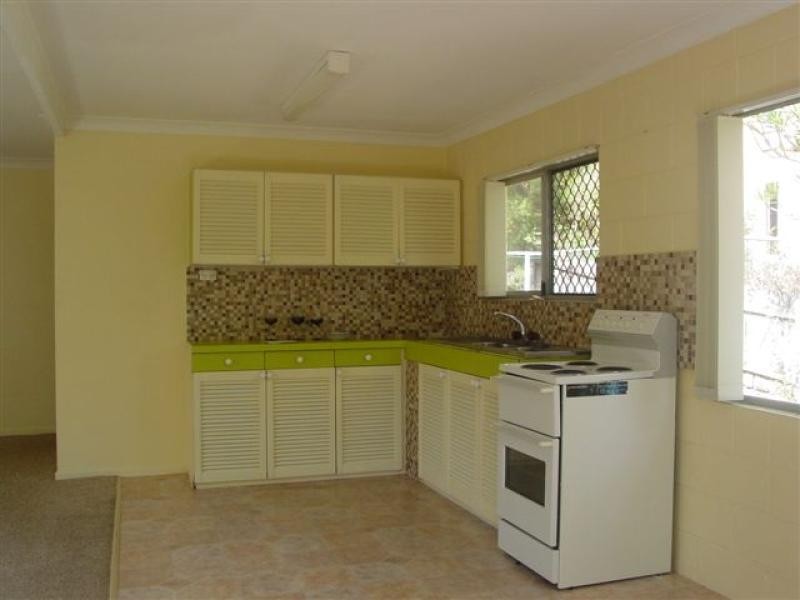 27 Bottlebrush Avenue, Noosa Heads QLD 4567