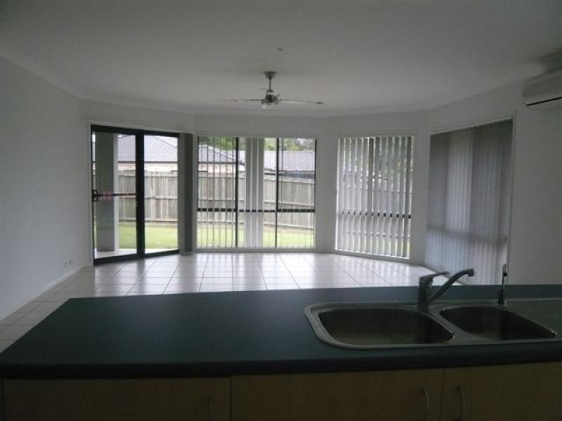 38 Pearsons Road, Cooroy QLD 4563