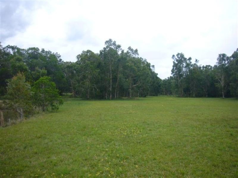 6 Illoura Place, Cooroibah QLD 4565
