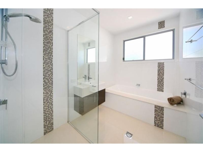 28 Myles Street, Tewantin QLD 4565