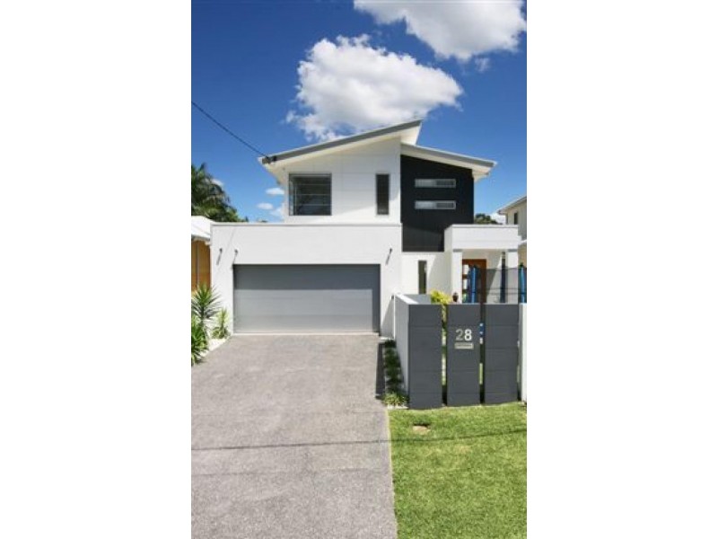 28 Myles Street, Tewantin QLD 4565