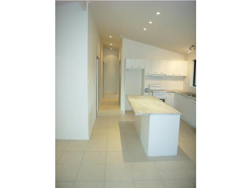 13 Cambuca Court, Tewantin QLD 4565