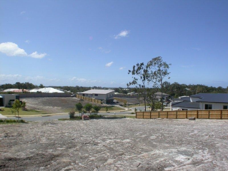 5 Tea Tree Grove, Peregian Springs QLD 4573