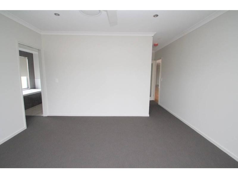 16 Attenuatta Place, Noosaville QLD 4566