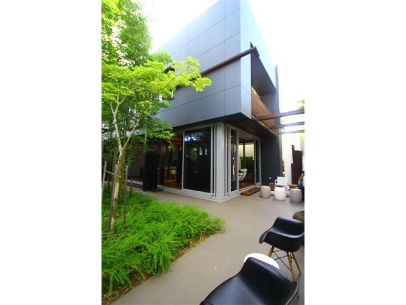 24 Waterside Court, Noosa Waters QLD 4566