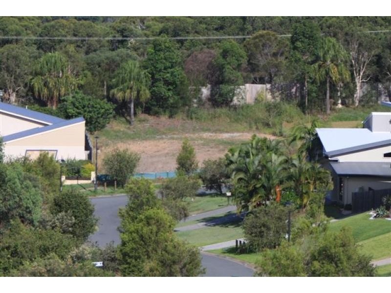 7 The Parkway, Aroona QLD 4551