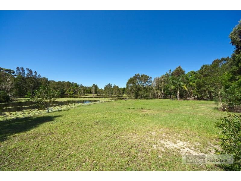 27A Jirrima Crescent, Cooroibah QLD 4565