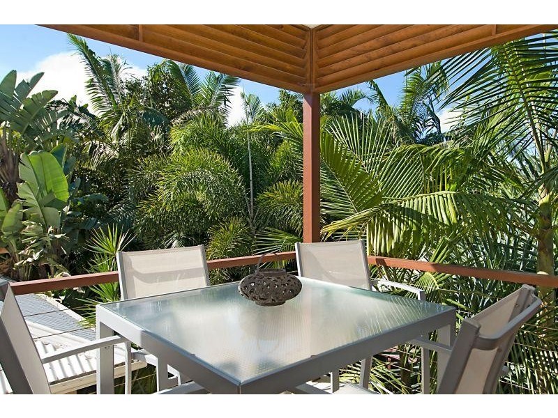 35 Waterside Court, Noosa Waters QLD 4566