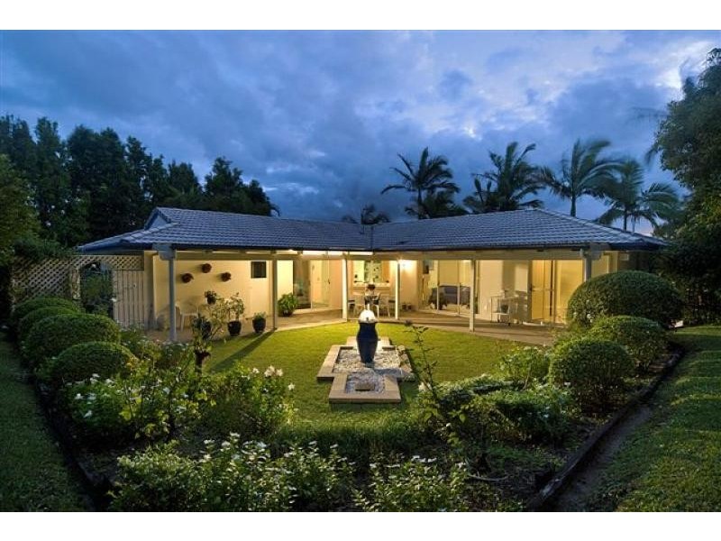 11 Pickering Court, Tewantin QLD 4565