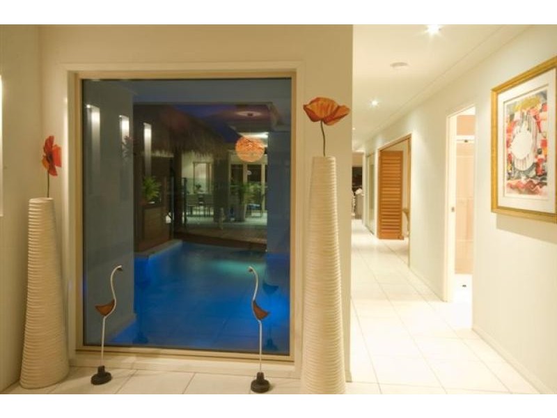 24 Attenuatta Place, Noosaville QLD 4566