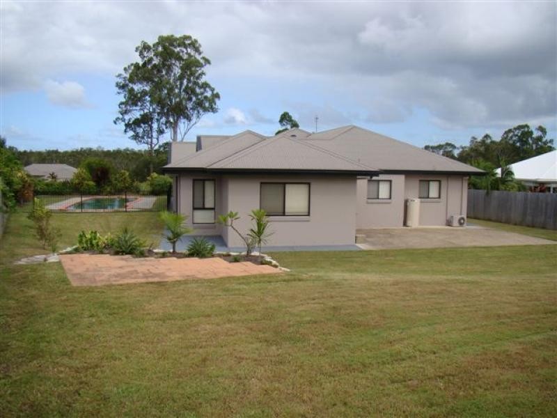 34 Cooroibah Crescent, Tewantin QLD 4565