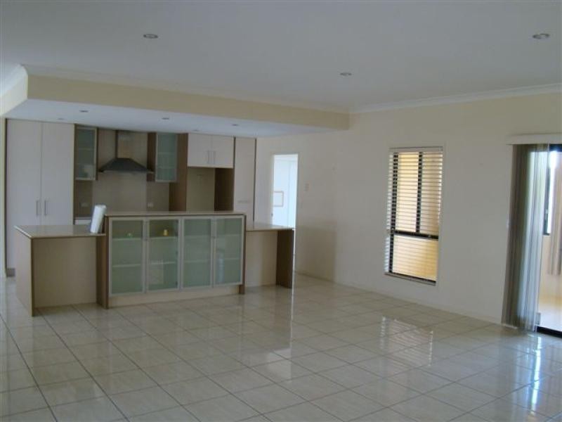 34 Cooroibah Crescent, Tewantin QLD 4565