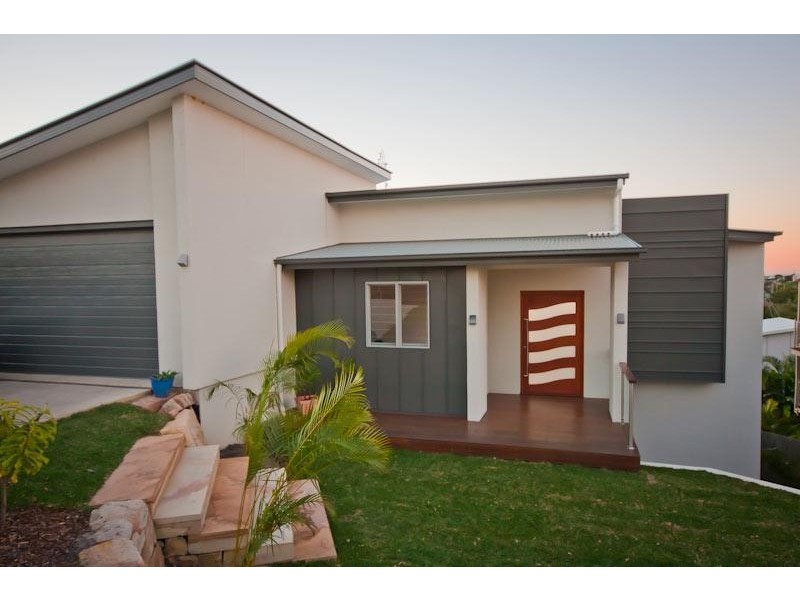 11 Seagull Avenue, Caloundra QLD 4551