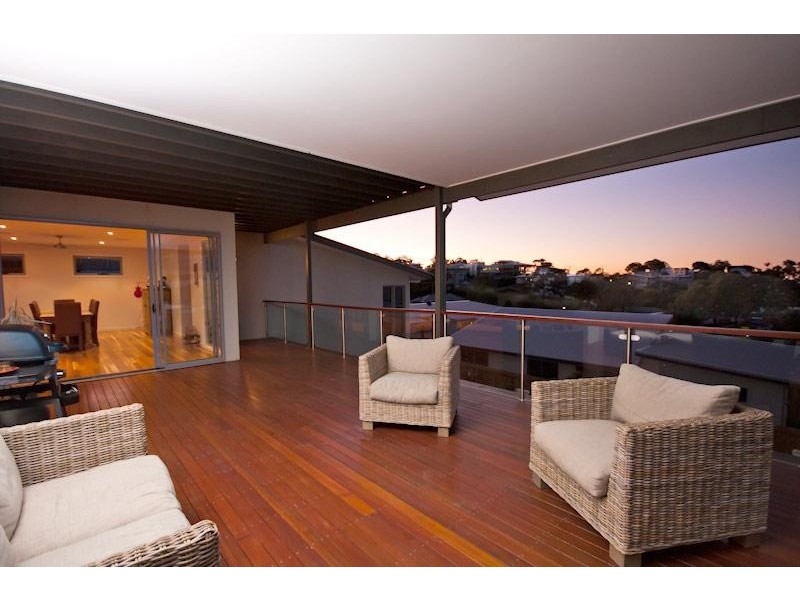 11 Seagull Avenue, Caloundra QLD 4551