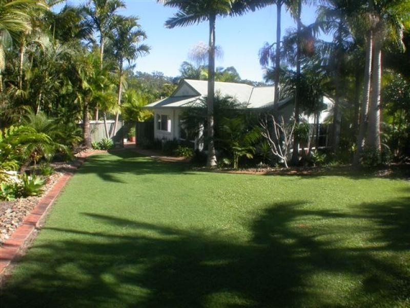 29 Lake Entrance Boulevard, Noosaville QLD 4566