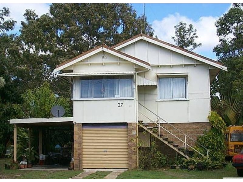 37 Nannygai Street, Noosaville QLD 4566