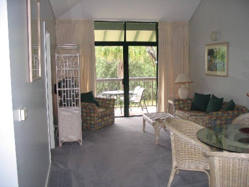 1465/.. CASCADE CONDOMINIUMS, Laguna Quays QLD 4800