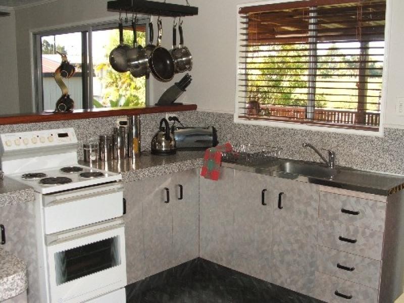 1 DAYBELL STREET, Proserpine QLD 4800