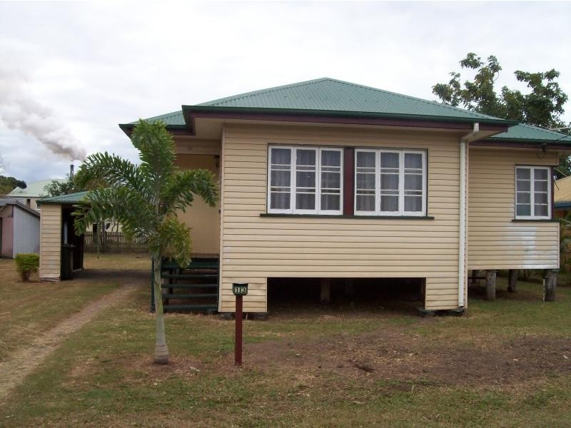 13 ELIZABETH STREET, Proserpine QLD 4800