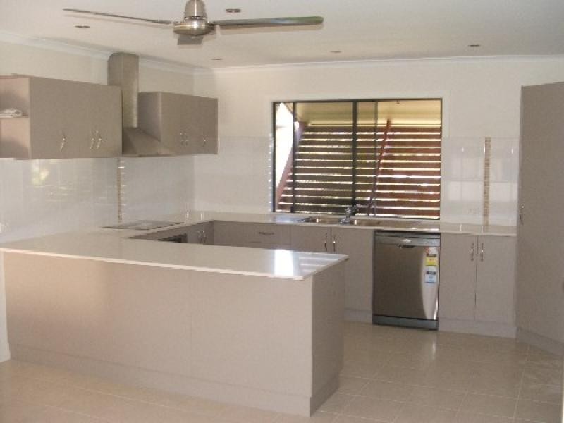 Unit 3/16 Marathon Street, Proserpine QLD 4800