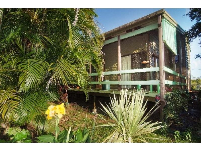 24 USHER ROAD, Mount Julian QLD 4800