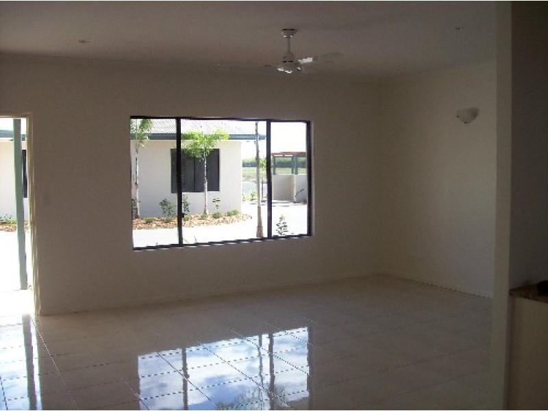 11 Telford Street, Proserpine QLD 4800