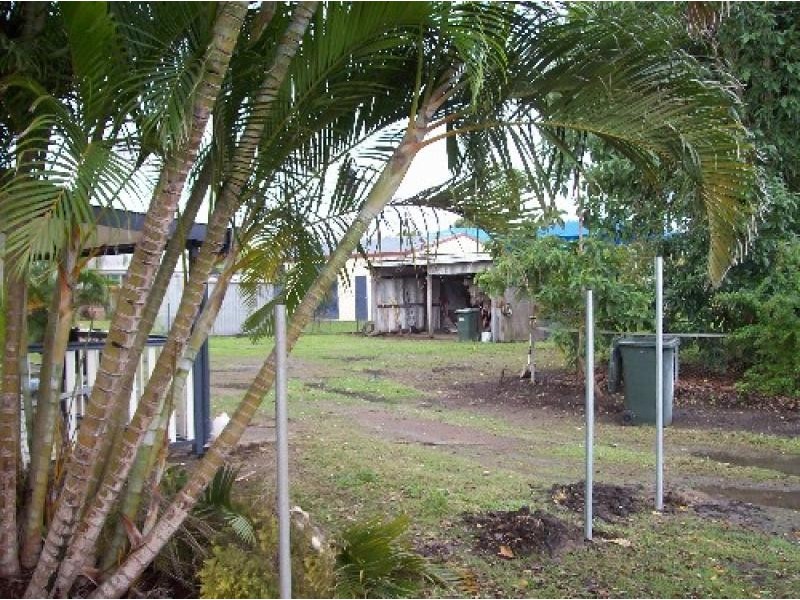 9 Ann Street, Proserpine QLD 4800