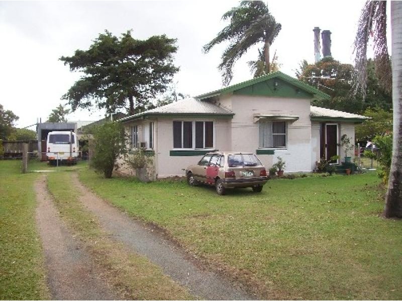 5 Faust Street, Proserpine QLD 4800