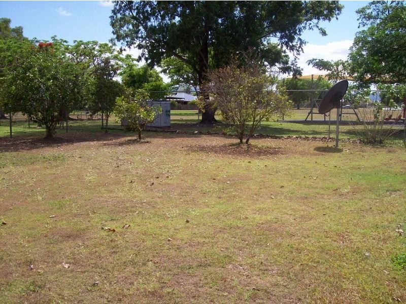 13 Hansen Drive, Proserpine QLD 4800