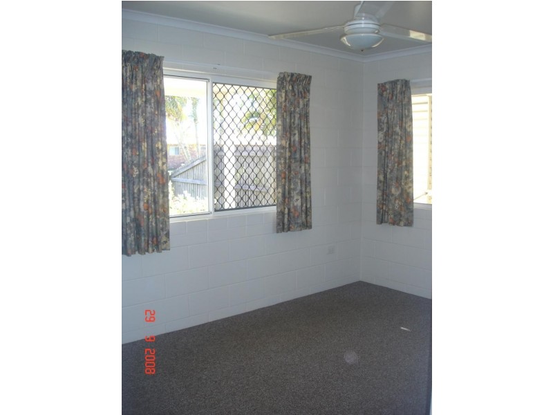 8 Rose Street, Proserpine QLD 4800