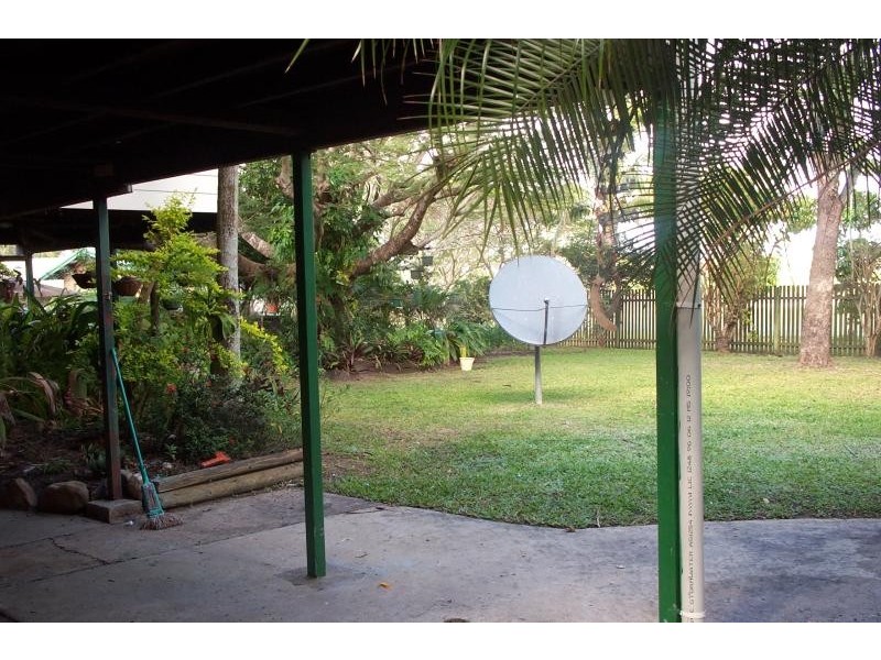 14 Kanandah Street, Proserpine QLD 4800